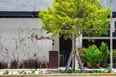 Remarkable views + location are a winning formula for your new on Miami Beach Golf Club in Florida - for sale on GolfHomes.com, golf home, golf lot