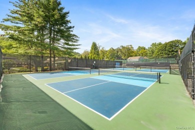 Luxurious one level living at its finest in Northern on Somers Pointe Golf Club - West Hill in New York - for sale on GolfHomes.com, golf home, golf lot