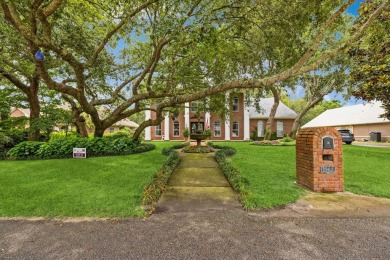 This is an amazing golf course home on the 10th fairway. It's on The Club At Hidden Creek in Florida - for sale on GolfHomes.com, golf home, golf lot