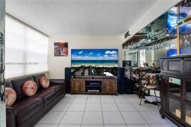 Lovely condo offers a perfect blend of comfort and convenience on Pembroke Lakes Golf Club in Florida - for sale on GolfHomes.com, golf home, golf lot