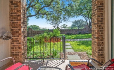 Discover peaceful living in this meticulously maintained on Oak Hills Country Club in Texas - for sale on GolfHomes.com, golf home, golf lot