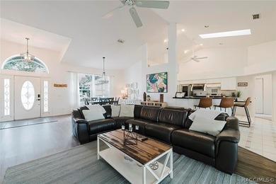 Searching for the perfect home in the heart of Crystal River? If on Plantation Inn and Golf Resort  in Florida - for sale on GolfHomes.com, golf home, golf lot