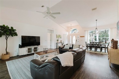 Searching for the perfect home in the heart of Crystal River? If on Plantation Inn and Golf Resort  in Florida - for sale on GolfHomes.com, golf home, golf lot