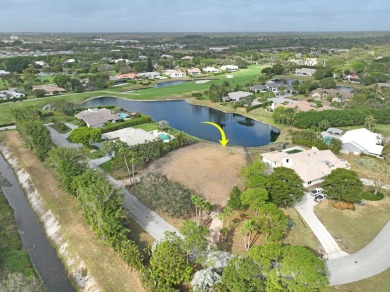 Discover an extraordinary opportunity to create your dream home on Hamlet Country Club in Florida - for sale on GolfHomes.com, golf home, golf lot