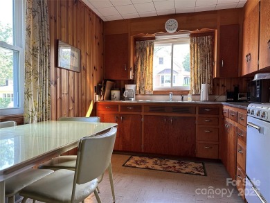 Nestled in the serene beauty of Lake Junaluska, this charming on Lake Junaluska Golf Course in North Carolina - for sale on GolfHomes.com, golf home, golf lot