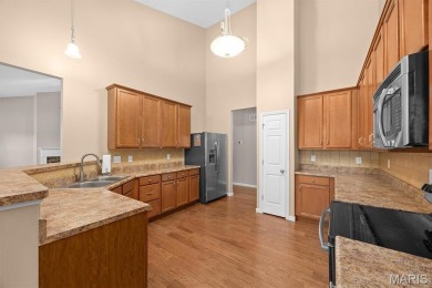 Welcome to this stunning 4-bedroom, 3-bath home offering space on Far Oaks Golf Club in Illinois - for sale on GolfHomes.com, golf home, golf lot