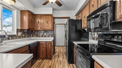 Move In Ready Home in Orchard Mesa - A Perfect Place to Call on Chipeta Golf Course At Orchard Mesa in Colorado - for sale on GolfHomes.com, golf home, golf lot