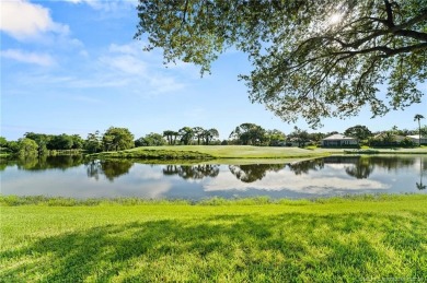Welcome to this beautifully remodeled 2 bedroom, 2 bathroom on  in Florida - for sale on GolfHomes.com, golf home, golf lot