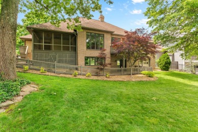 Welcome to Your Dream Home in Fremont Hills! Nestled in the on Fremont Hills Country Club in Missouri - for sale on GolfHomes.com, golf home, golf lot