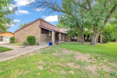 Unique home located in Harker Heights. Close to golf course on Stonetree Golf Club in Texas - for sale on GolfHomes.com, golf home, golf lot