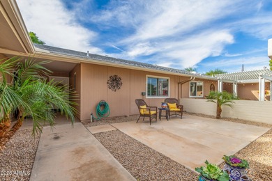 Welcome to this clean, beautifully updated 2-bedroom, 2-bath on Sun City-Willow Creek / Willow Brook  in Arizona - for sale on GolfHomes.com, golf home, golf lot