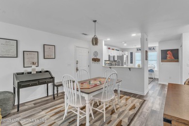 Beautifully Updated and Fully Furnished!SELLER OFFERING UP TO $3 on Stillwaters Golf and Country Club in Alabama - for sale on GolfHomes.com, golf home, golf lot