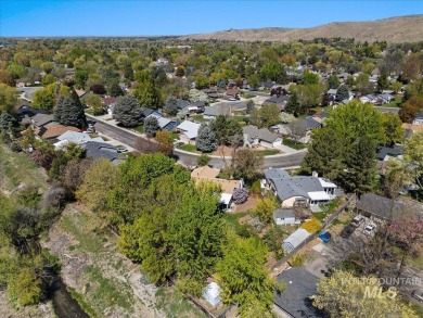 Tucked in a beloved neighborhood near Pierce Park, The River on Pierce Park Greens in Idaho - for sale on GolfHomes.com, golf home, golf lot