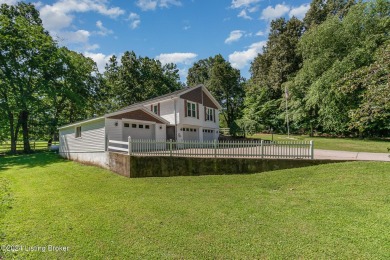 Welcome to this charming Ranch home in the desirable Doe Valley on Doe Valley Country Club in Kentucky - for sale on GolfHomes.com, golf home, golf lot