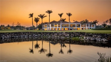 Walk to the club and all the wonderful Wyndemere amenities from on Wyndemere Country Club in Florida - for sale on GolfHomes.com, golf home, golf lot