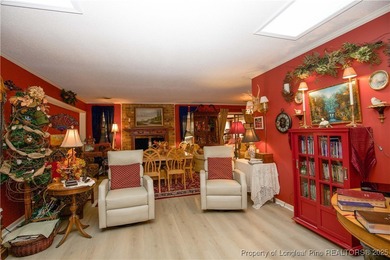 Beautiful townhome in the desirable Knollwood Village! This on Knollwood Fairways and Driving  in North Carolina - for sale on GolfHomes.com, golf home, golf lot