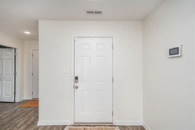 Don't miss this well-maintained 4-bedroom, 2-bathroom home with on Franklin Country Club in Kentucky - for sale on GolfHomes.com, golf home, golf lot