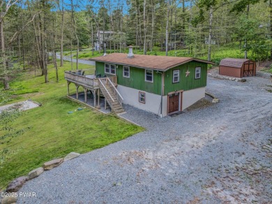 Enjoy the good life in Tanglwood Lakes at Lake Wallenpaupack on Paupack Hills Golf and Country Club in Pennsylvania - for sale on GolfHomes.com, golf home, golf lot