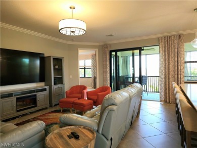 THE ONLY UPSTAIRS CARRIAGE HOME UNIT FOR SALE IN ARBORWOOD on Gateway Golf and Country Club in Florida - for sale on GolfHomes.com, golf home, golf lot