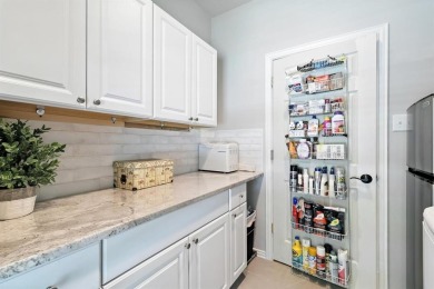 Enjoy lakeside living in highly sought after Stewart Peninsula! on Stewart Peninsula Golf Course in Texas - for sale on GolfHomes.com, golf home, golf lot