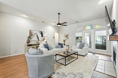 Enjoy lakeside living in highly sought after Stewart Peninsula! on Stewart Peninsula Golf Course in Texas - for sale on GolfHomes.com, golf home, golf lot