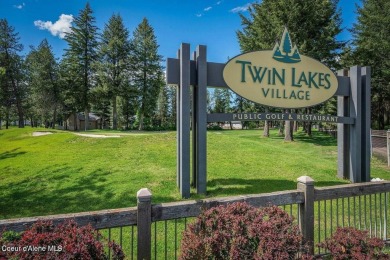Beautiful Twin Lakes Golf Course condo featuring 2 bedrooms and on Twin Lakes Village Golf Course in Idaho - for sale on GolfHomes.com, golf home, golf lot