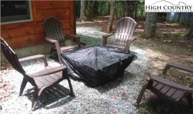Stylishly Rustic cabin totally renovated in 2019. Great Room on Beech Mountain Club in North Carolina - for sale on GolfHomes.com, golf home, golf lot