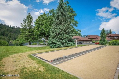 Beautiful Twin Lakes Golf Course condo featuring 2 bedrooms and on Twin Lakes Village Golf Course in Idaho - for sale on GolfHomes.com, golf home, golf lot