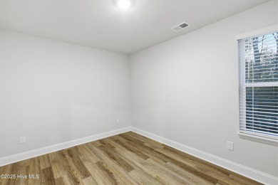 The Kent is a stunning open-concept home designed for effortless on Harbour Point Golf Club in North Carolina - for sale on GolfHomes.com, golf home, golf lot