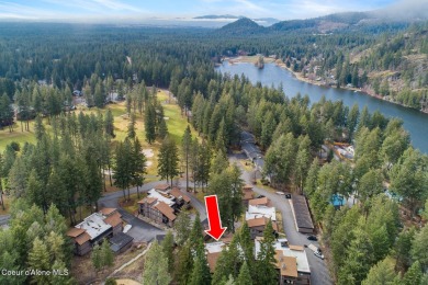 Beautiful Twin Lakes Golf Course condo featuring 2 bedrooms and on Twin Lakes Village Golf Course in Idaho - for sale on GolfHomes.com, golf home, golf lot
