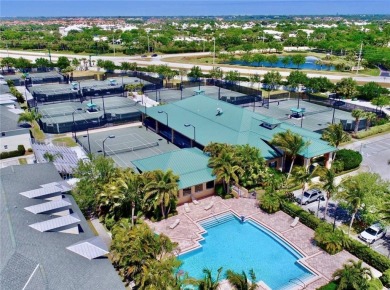 This is a stunning 3 bedrooms, 2.5 bathrooms, GHO home, built in on Oak Harbor Country Club in Florida - for sale on GolfHomes.com, golf home, golf lot