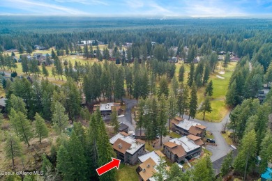 Beautiful Twin Lakes Golf Course condo featuring 2 bedrooms and on Twin Lakes Village Golf Course in Idaho - for sale on GolfHomes.com, golf home, golf lot