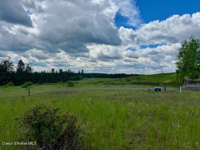 This Beautiful corner lot has great views with plenty of room to on The Golf Club at Black Rock in Idaho - for sale on GolfHomes.com, golf home, golf lot