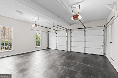 RARE FIND! This Eagle Watch home has 2 TRUE MASTER BEDROOMS with on Canongate At Eagle Watch Golf Club in Georgia - for sale on GolfHomes.com, golf home, golf lot