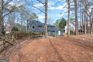 RARE FIND! This Eagle Watch home has 2 TRUE MASTER BEDROOMS with on Canongate At Eagle Watch Golf Club in Georgia - for sale on GolfHomes.com, golf home, golf lot
