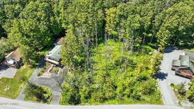 Vacant Lot Across from Roamingwood Lake in The Hideout!This on The Hideout Golf in Pennsylvania - for sale on GolfHomes.com, golf home, golf lot