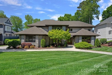 Enjoy River Run Country Club at it's finest on the 18th fairway on River Run Country Club in North Carolina - for sale on GolfHomes.com, golf home, golf lot