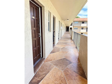 Spacious and well-maintained 2-bedroom, 2-bath condo located in on Inverrary Country Club in Florida - for sale on GolfHomes.com, golf home, golf lot