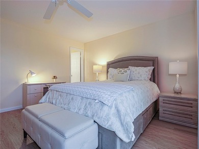 Elegantly updated 2/2 (B) unit in Vista Royale. Enjoy the on The American Golf Club in Florida - for sale on GolfHomes.com, golf home, golf lot