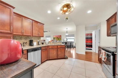 Charming 2BR/2BA CBS home in Spanish Lakes County Club Village! on Spanish Lakes Country Club in Florida - for sale on GolfHomes.com, golf home, golf lot