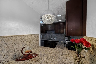 Move-in ready corner-unit 3BR/2.5BA townhome with over 1,600 sq on Oriole Golf and Tennis Club in Florida - for sale on GolfHomes.com, golf home, golf lot