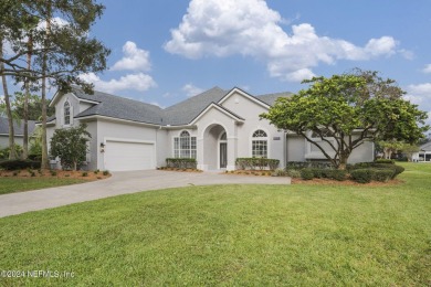 **OPEN HOUSE Friday  11/8  12pm-2pm**  Nestled in the on Jacksonville Golf and Country Club in Florida - for sale on GolfHomes.com, golf home, golf lot