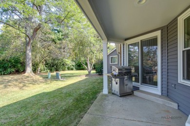 Charming Family Home in Buffalo Grove with Access to on The Arboretum Club in Illinois - for sale on GolfHomes.com, golf home, golf lot