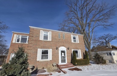 Check Out This Brick Georgian Style Two Story Home! Wonderful on Lincoln Oaks Golf Course in Illinois - for sale on GolfHomes.com, golf home, golf lot