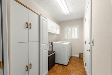 Gorgeous 3 Bedroom, 2 Bathroom home on the Golf Course with a on Ocala Palms Golf and Country Club in Florida - for sale on GolfHomes.com, golf home, golf lot