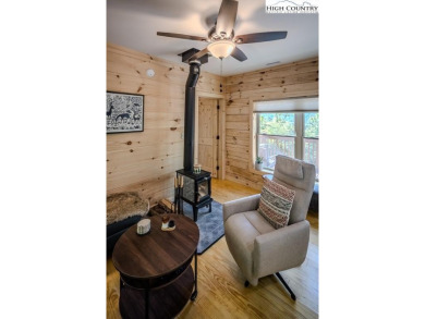 GREAT PRICE - Outstanding Log Cabin in Prime Beech Mountain on Beech Mountain Club in North Carolina - for sale on GolfHomes.com, golf home, golf lot