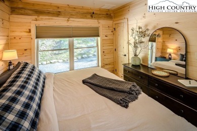 GREAT PRICE - Outstanding Log Cabin in Prime Beech Mountain on Beech Mountain Club in North Carolina - for sale on GolfHomes.com, golf home, golf lot