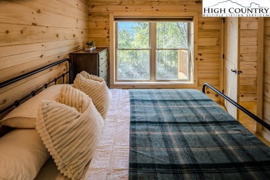 GREAT PRICE - Outstanding Log Cabin in Prime Beech Mountain on Beech Mountain Club in North Carolina - for sale on GolfHomes.com, golf home, golf lot