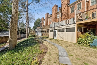 Cut loose from those other cookie cutter properties and step on Ansley Golf Club At Mid-Town in Georgia - for sale on GolfHomes.com, golf home, golf lot