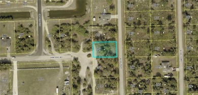 Excellent opportunity in an area with new construction homes on River Hall Country Club in Florida - for sale on GolfHomes.com, golf home, golf lot